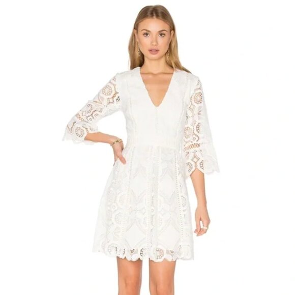 Alexis Webb Lace Dress in White Size Small - Picture 1 of 11
